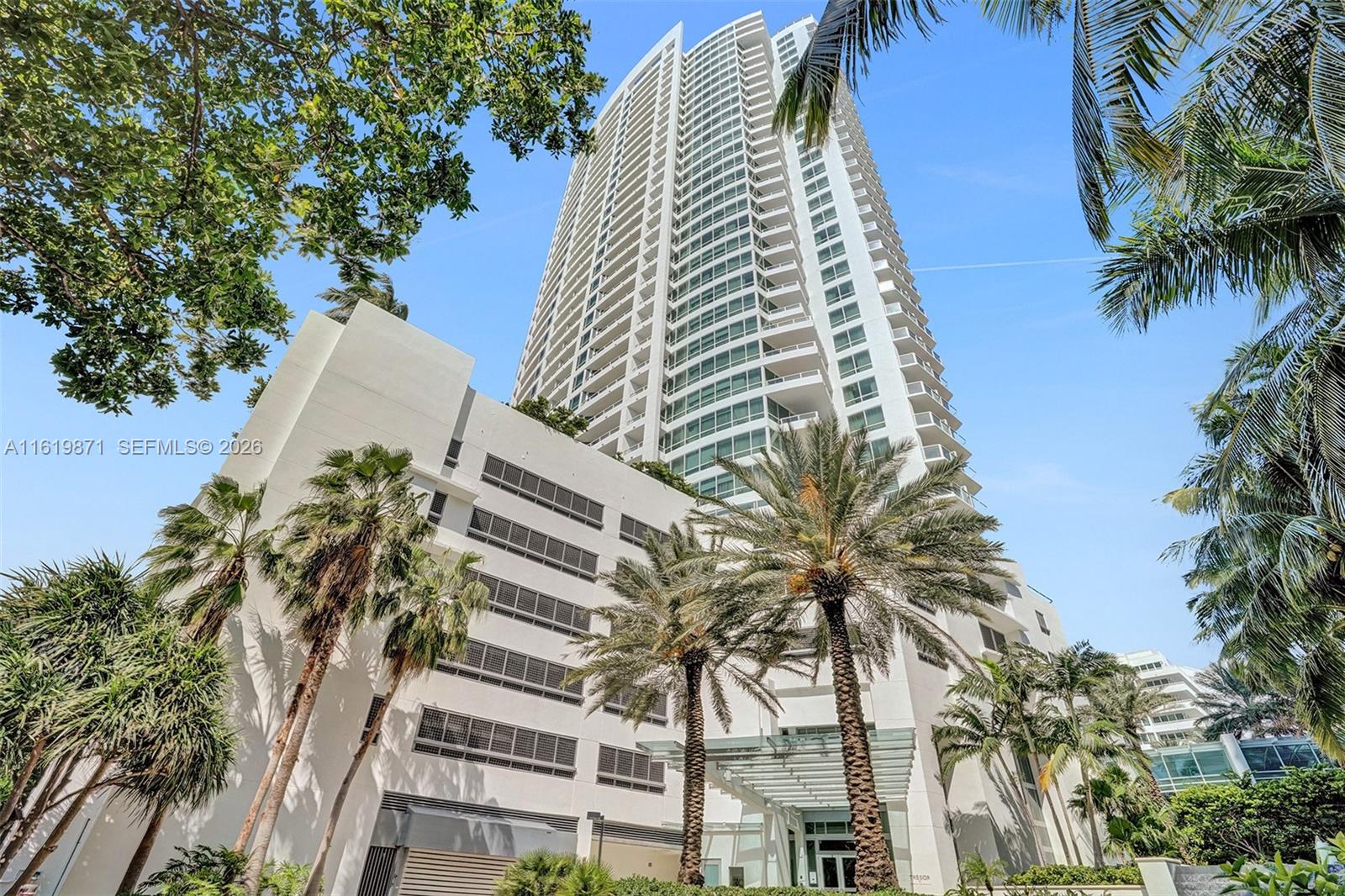 4401 Collins Avenue
