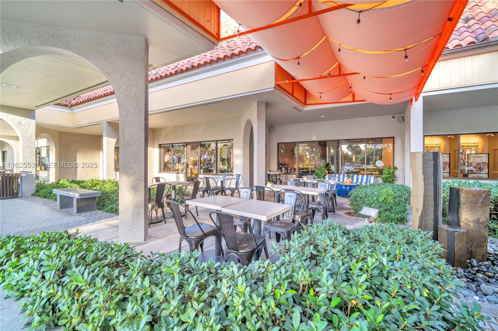 21316 Saint Andrews Blvd ( Restaurant For Sale