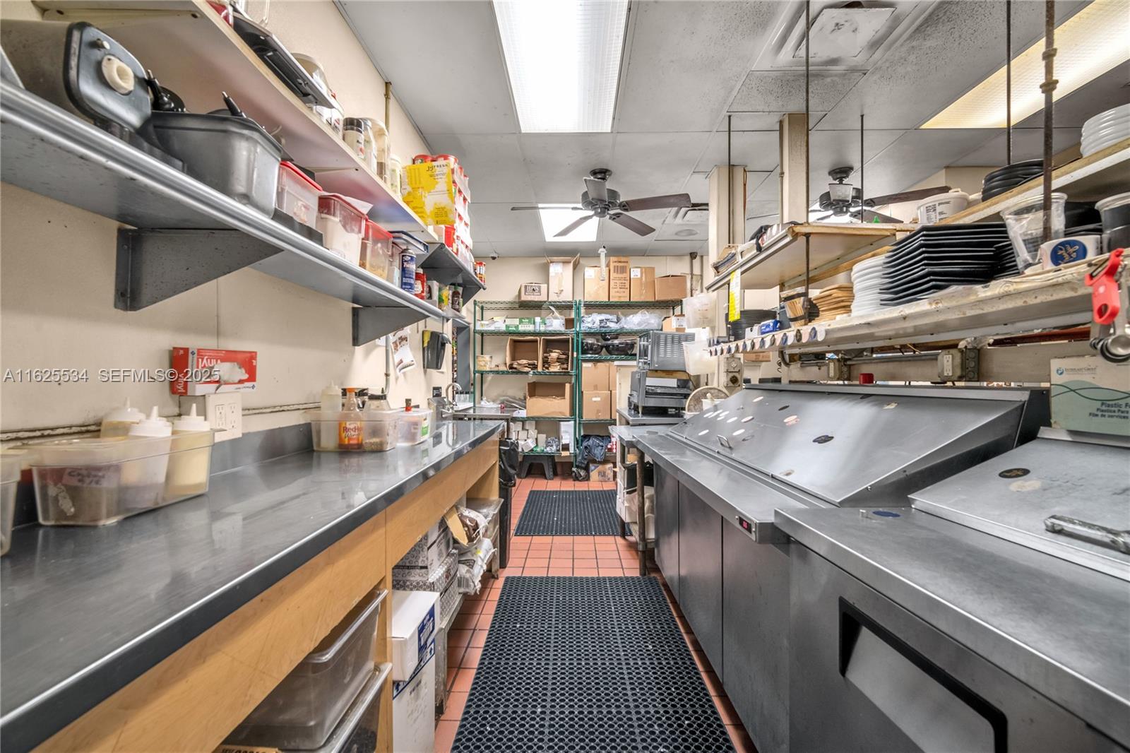 21316 Saint Andrews Blvd ( Restaurant For Sale