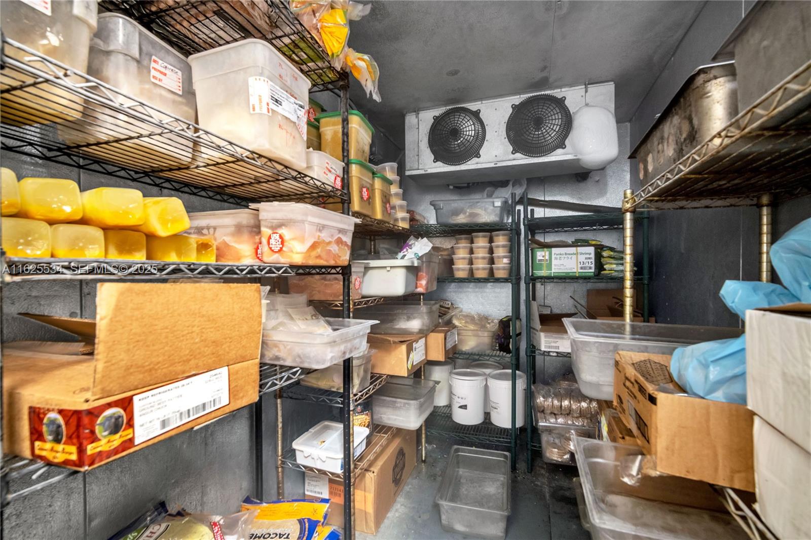 21316 Saint Andrews Blvd ( Restaurant For Sale
