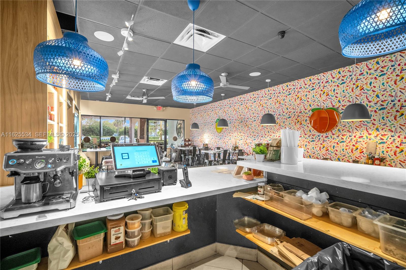 21316 Saint Andrews Blvd ( Restaurant For Sale