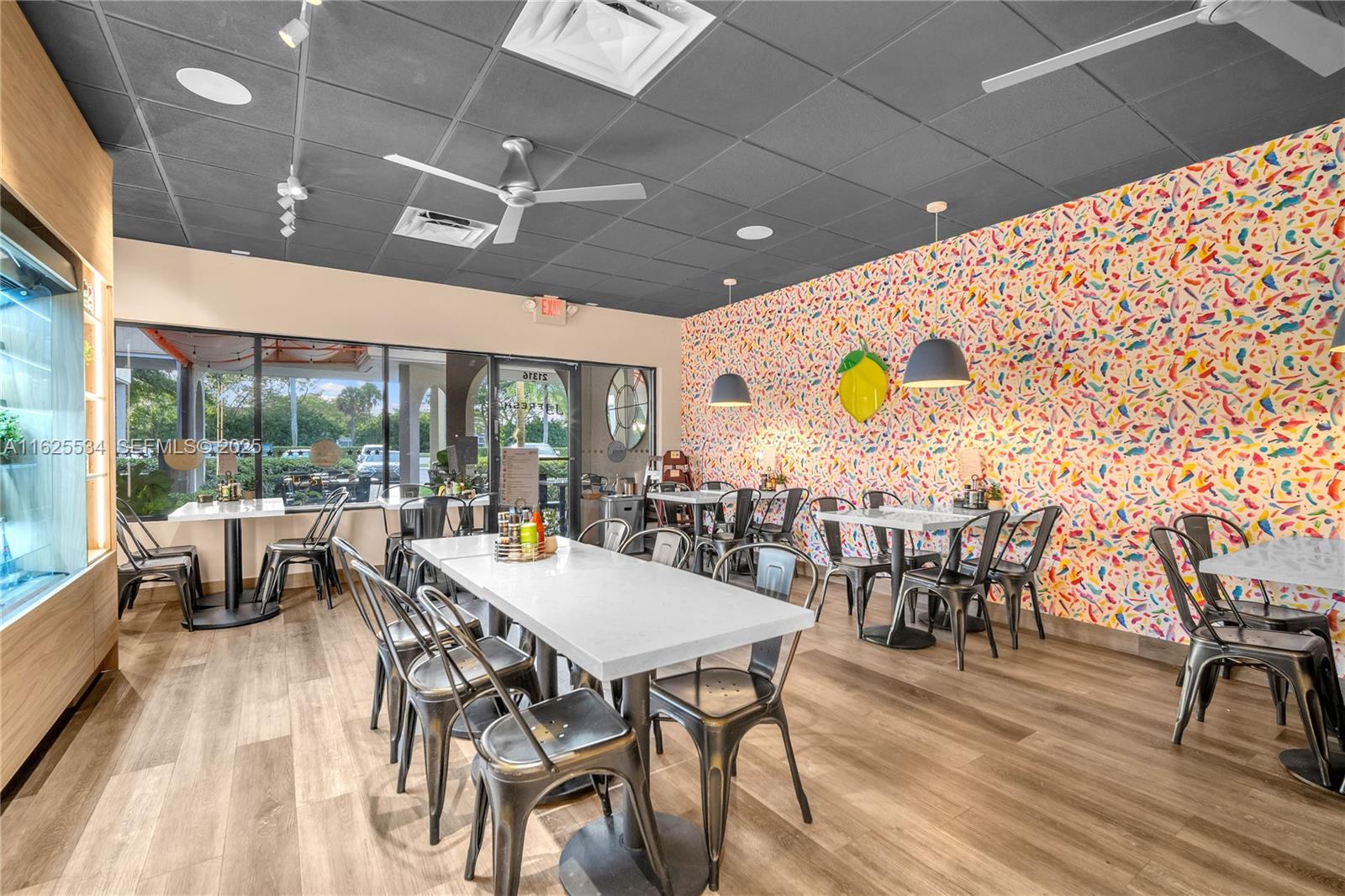 21316 Saint Andrews Blvd ( Restaurant For Sale