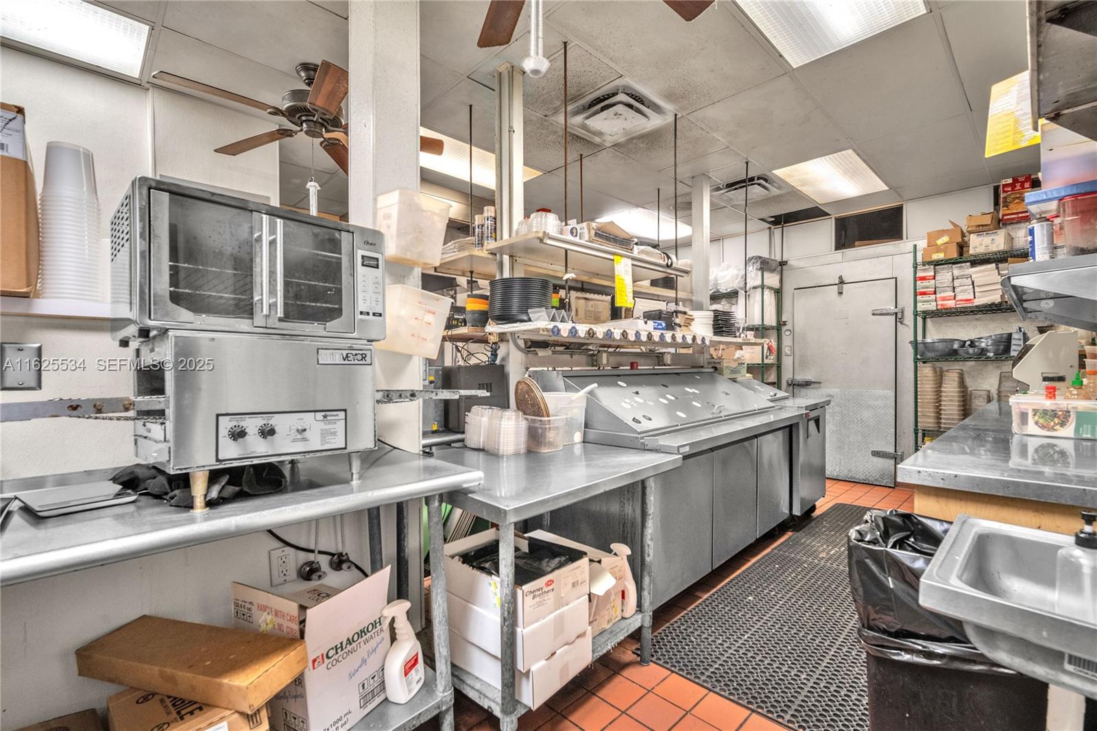 21316 Saint Andrews Blvd ( Restaurant For Sale