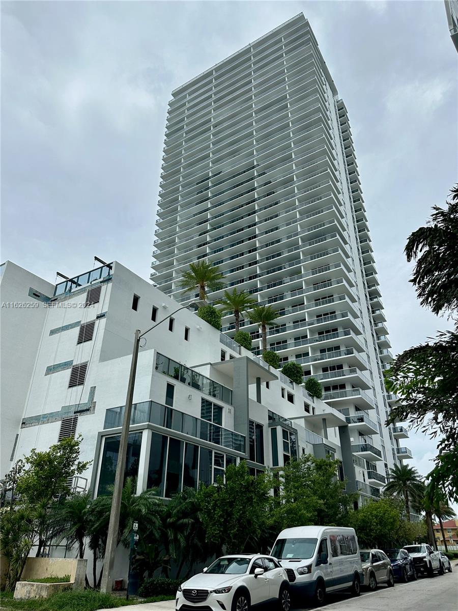 600 NE 27th Street