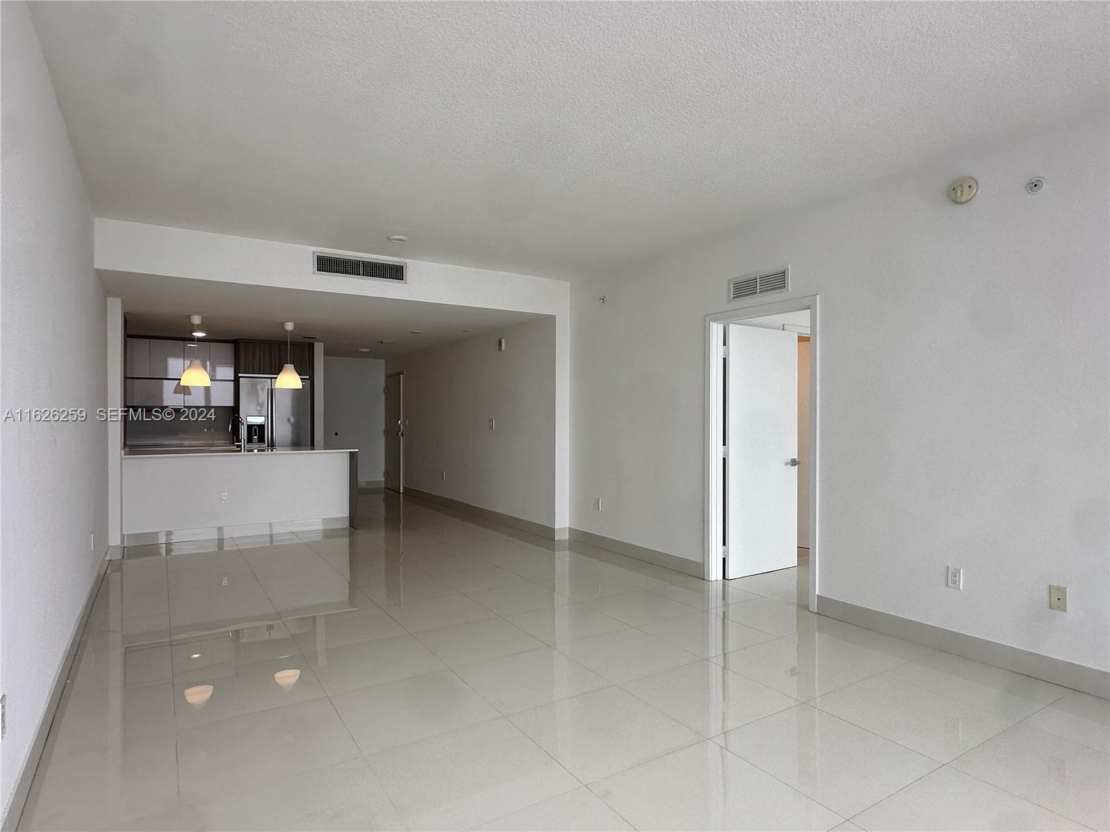 600 NE 27th Street