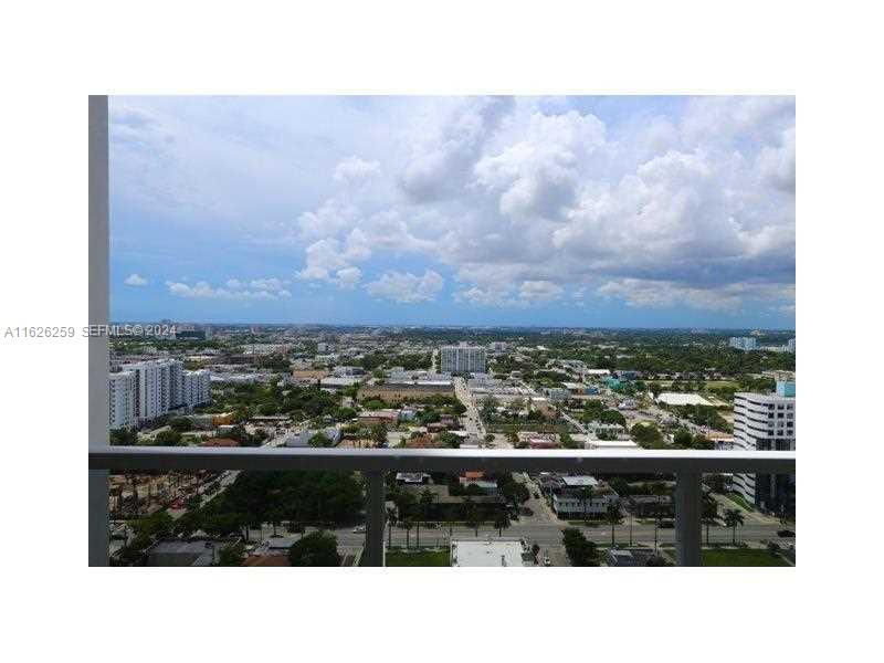 600 NE 27th Street