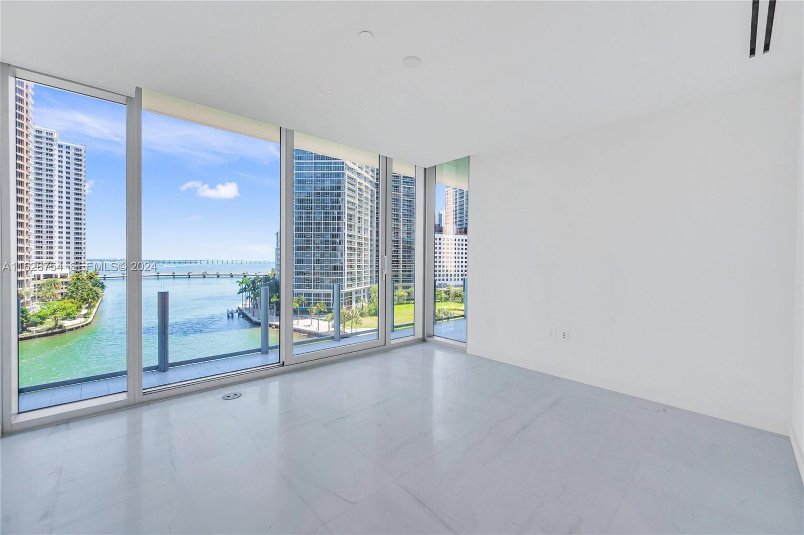 300 Biscayne Blvd Way