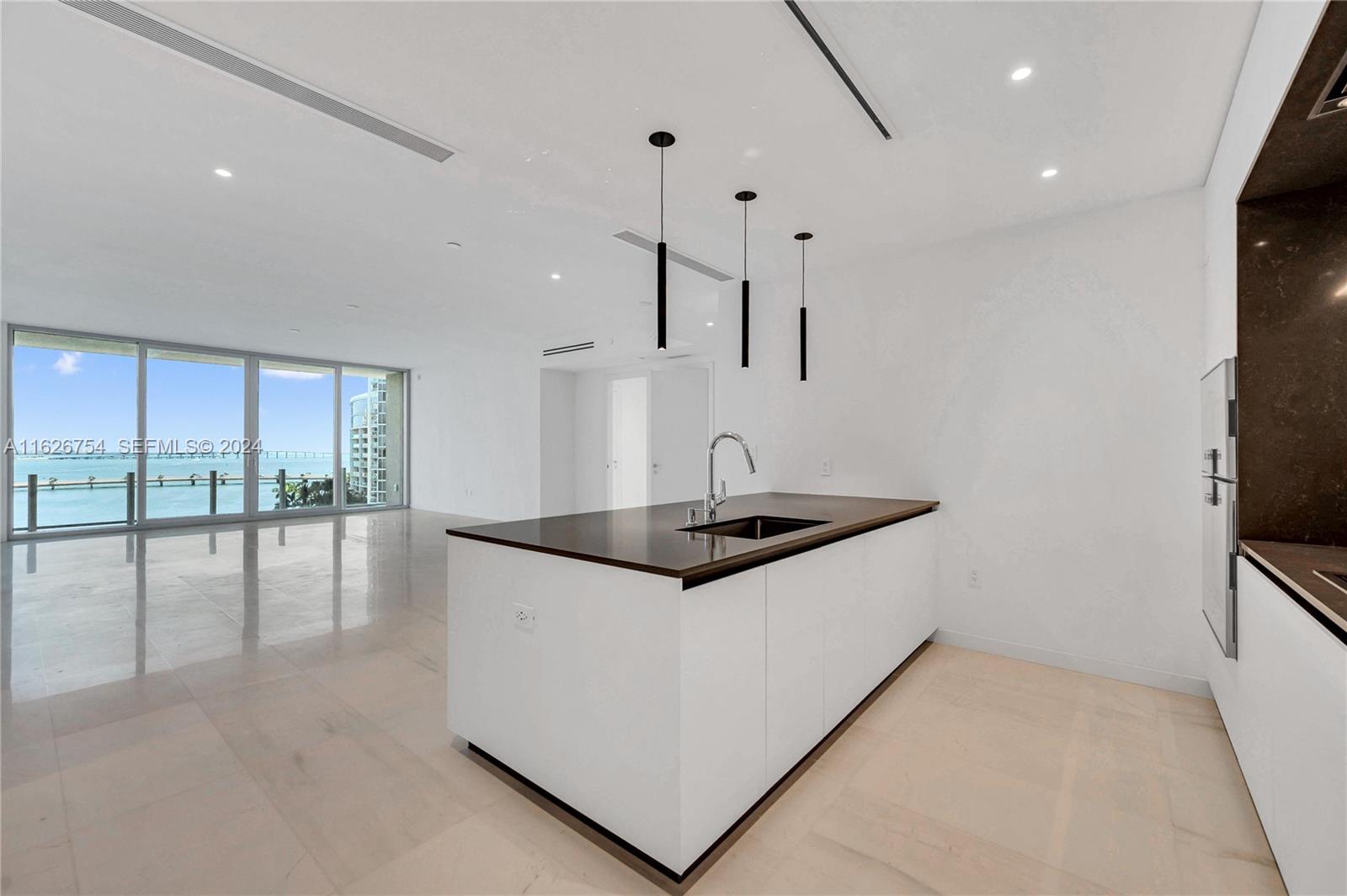 300 Biscayne Blvd Way