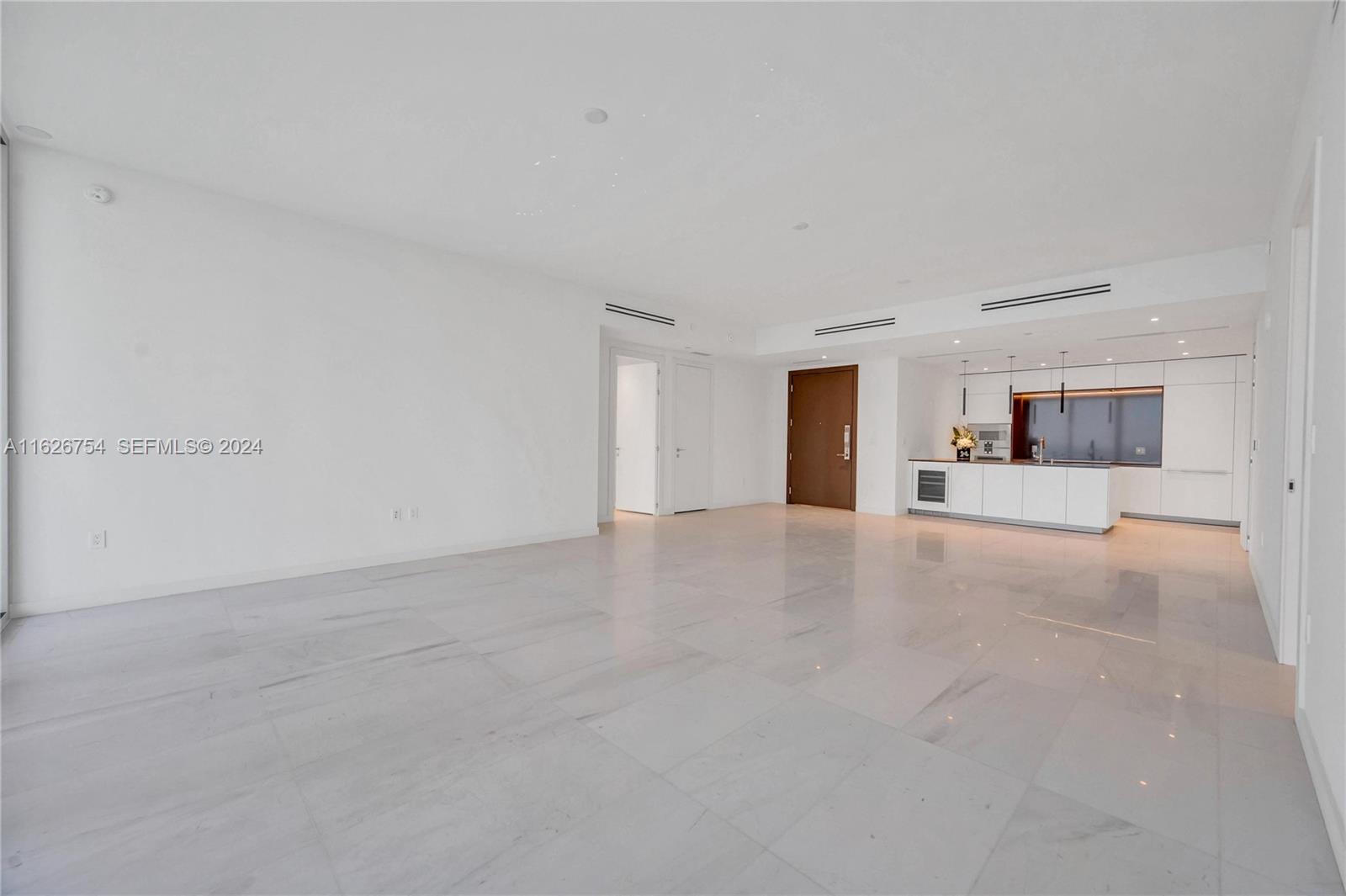 300 Biscayne Blvd Way