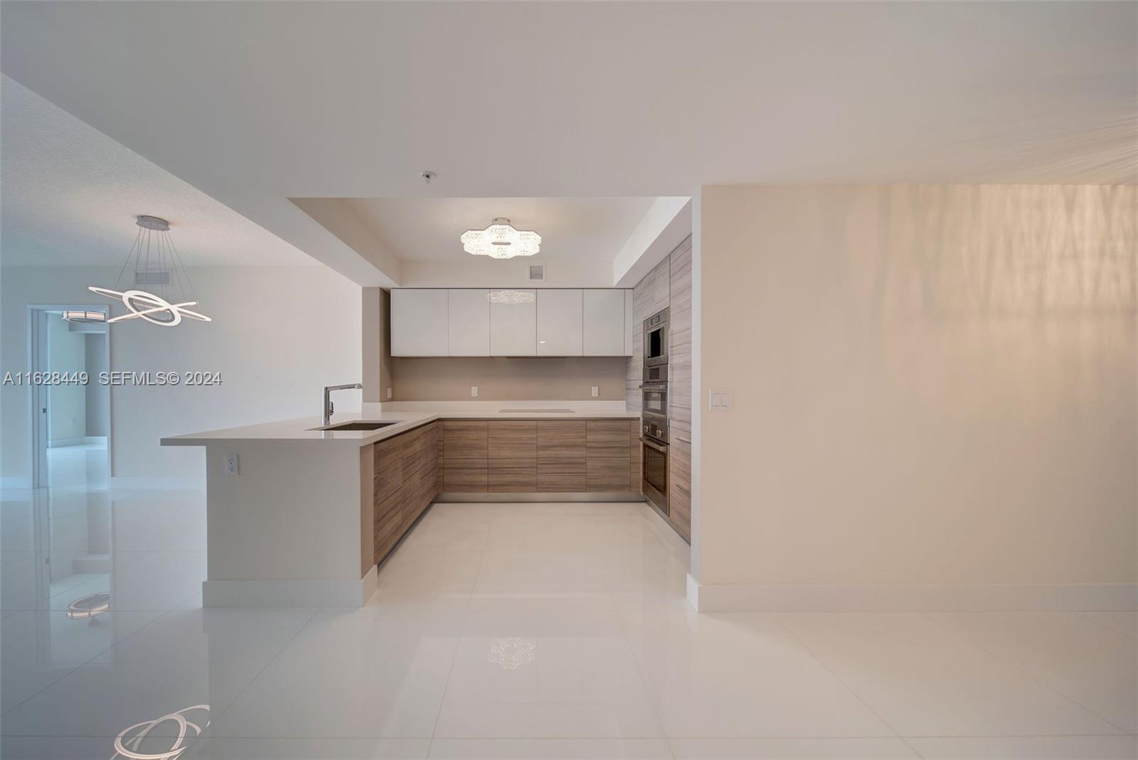 300 Sunny Isles Boulevard