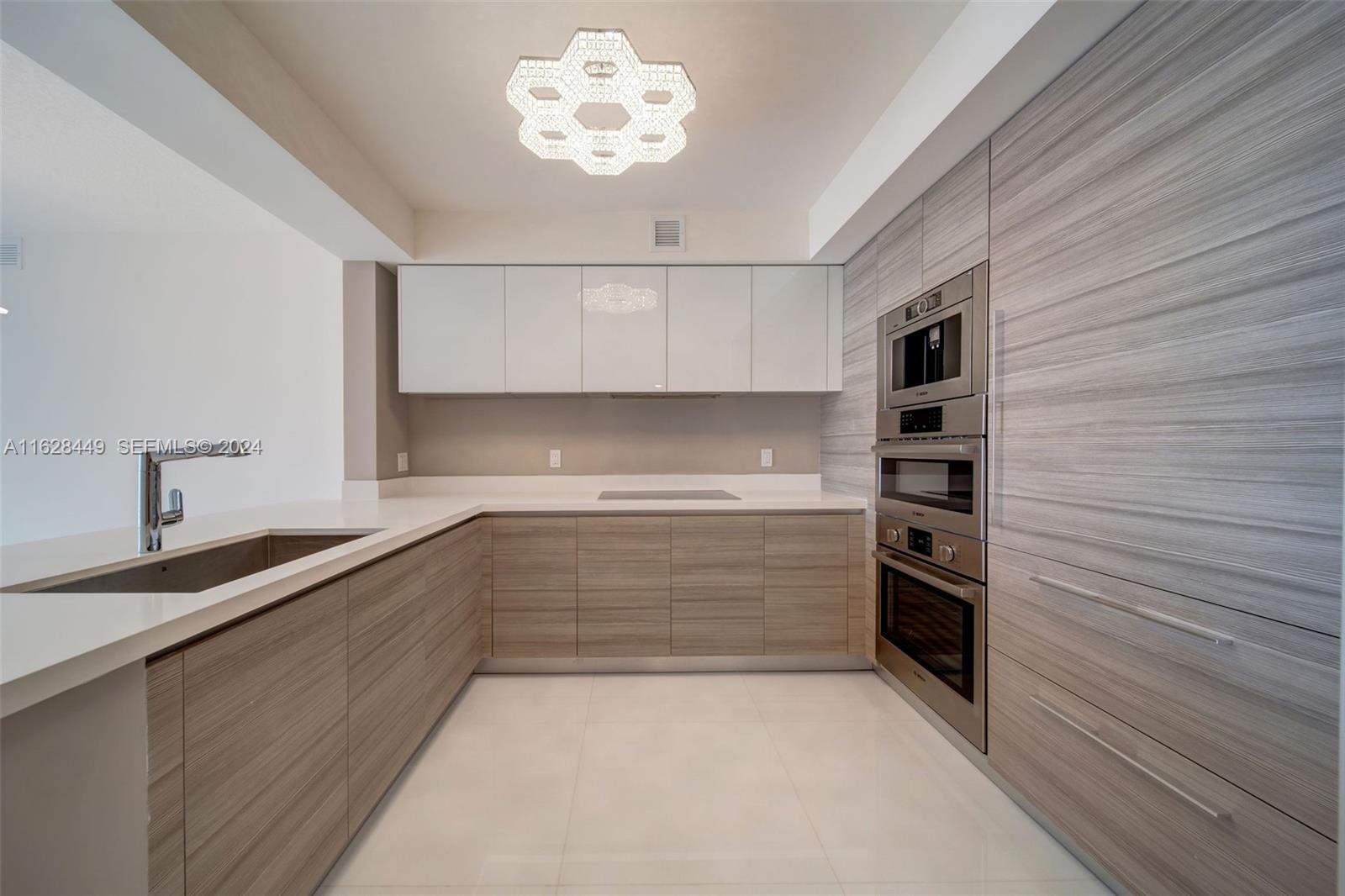 300 Sunny Isles Boulevard