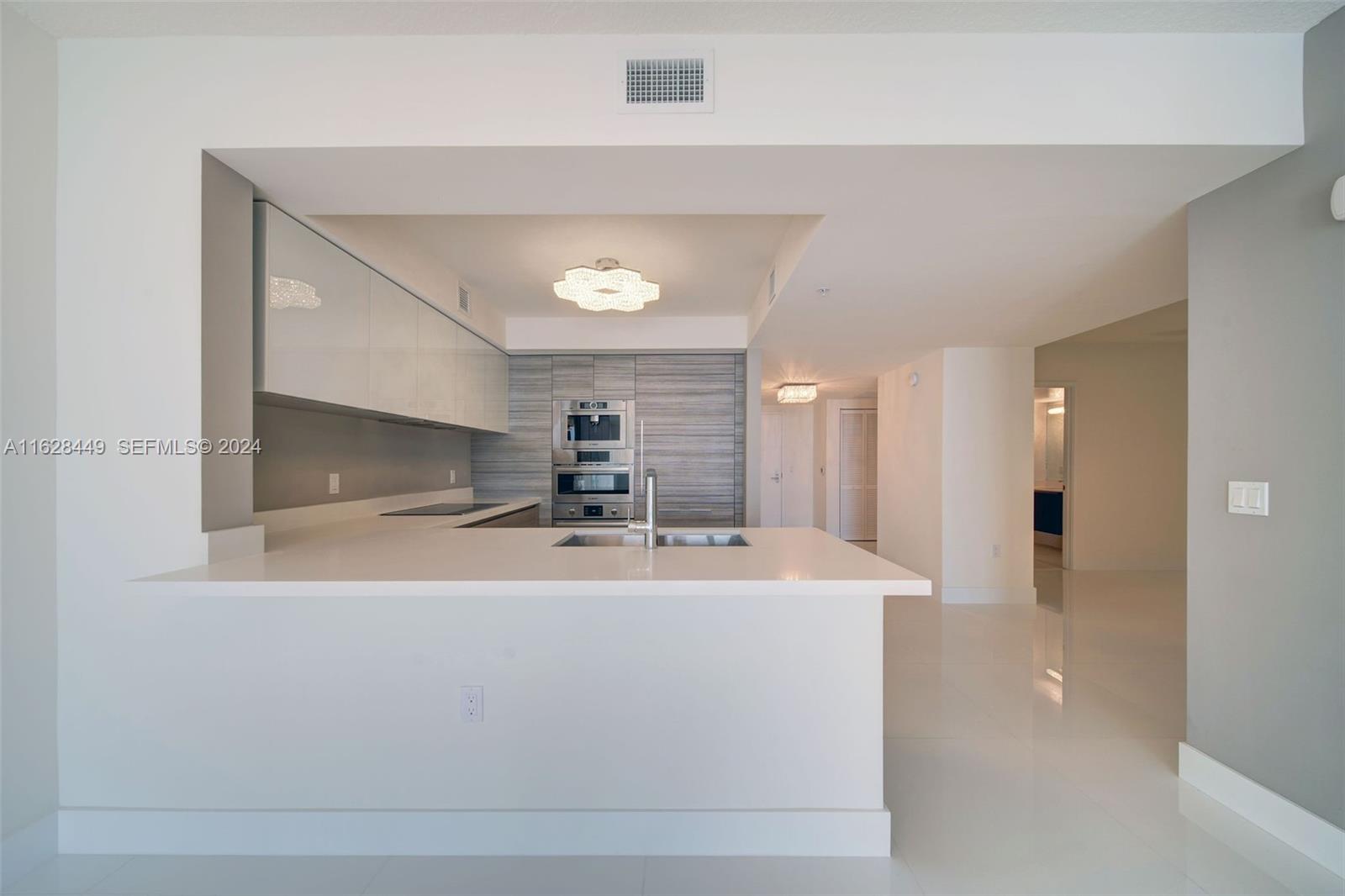 300 Sunny Isles Boulevard