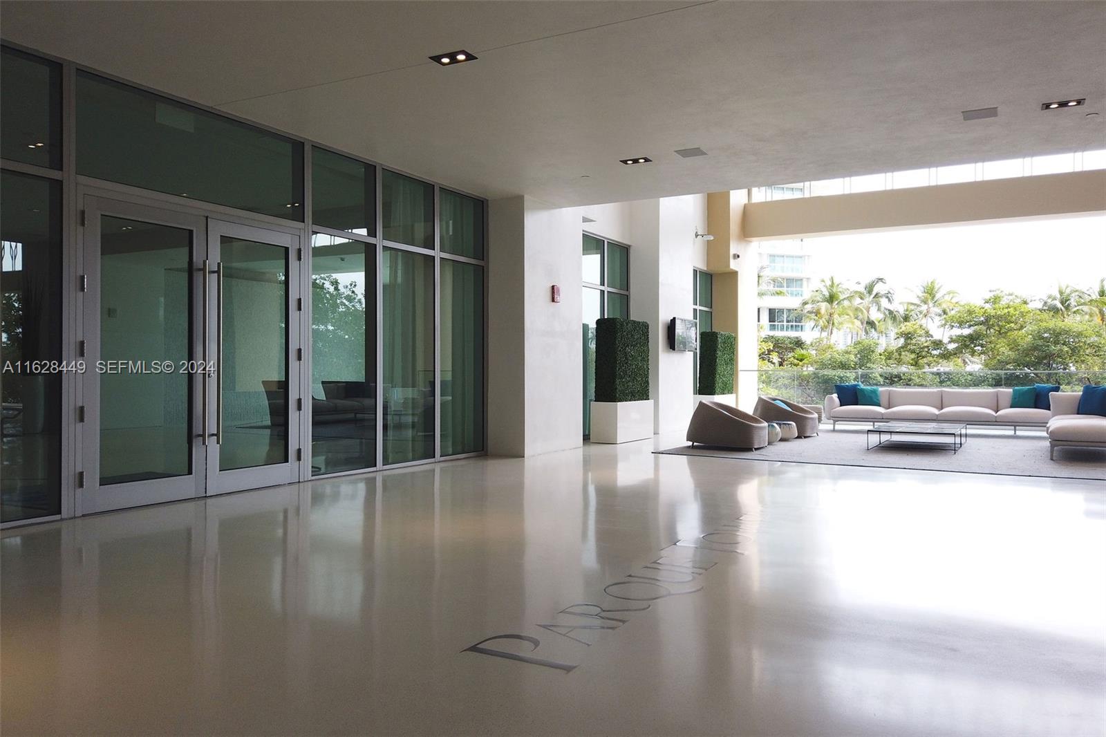 300 Sunny Isles Boulevard