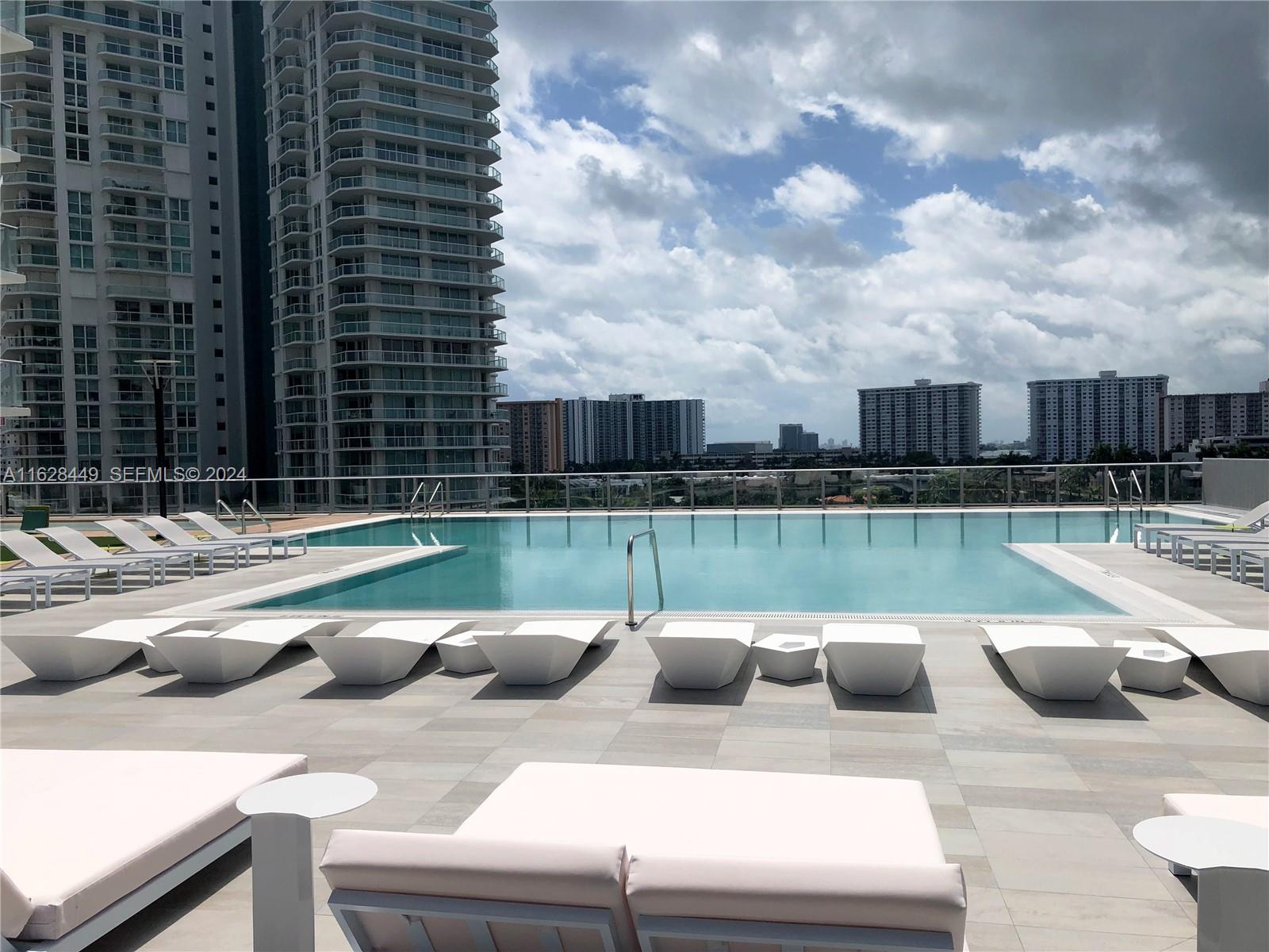 300 Sunny Isles Boulevard