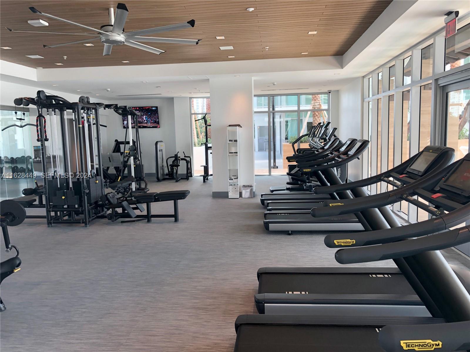 300 Sunny Isles Boulevard