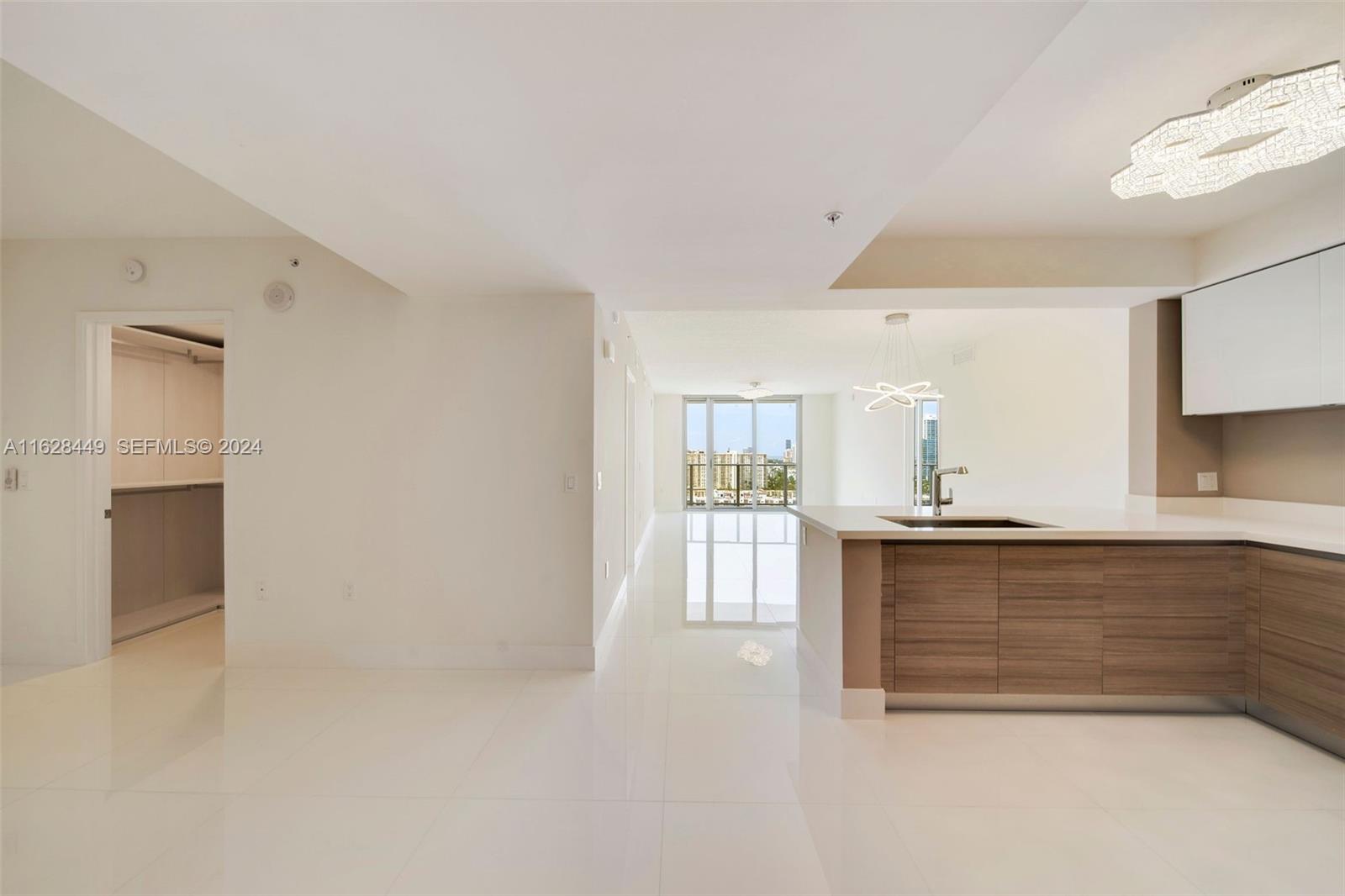 300 Sunny Isles Boulevard