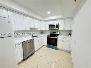 400 Kings Point Drive