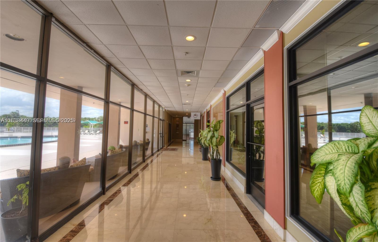 400 Kings Point Drive