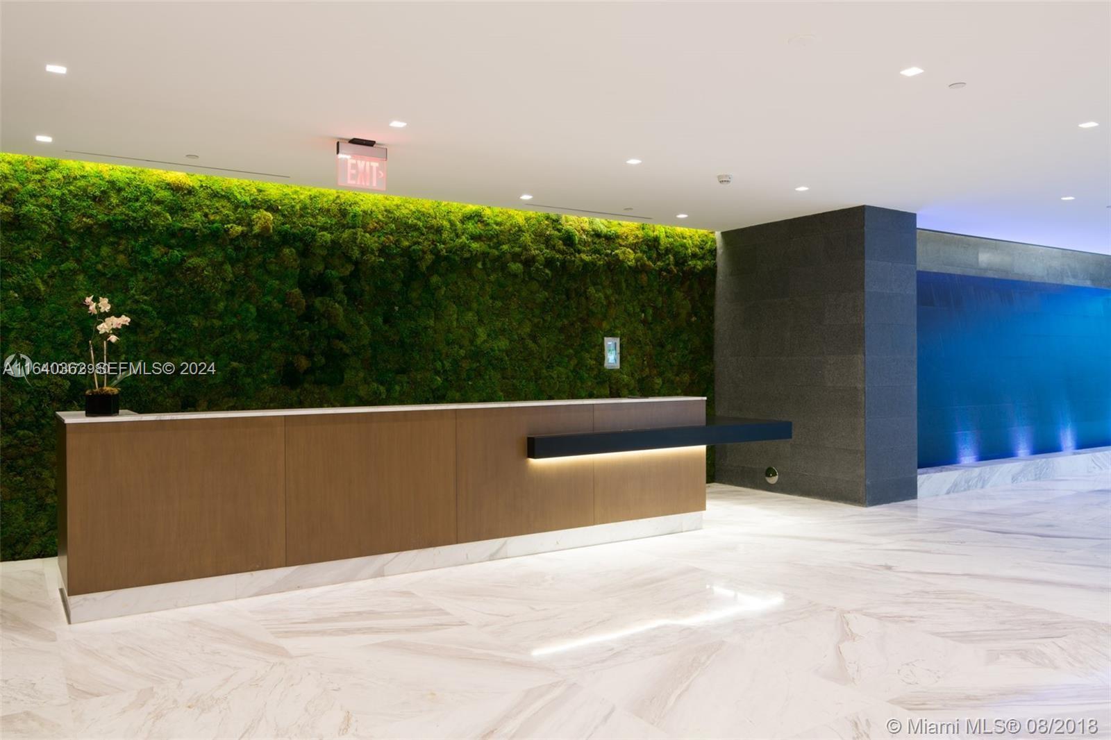400 Sunny Isles Boulevard