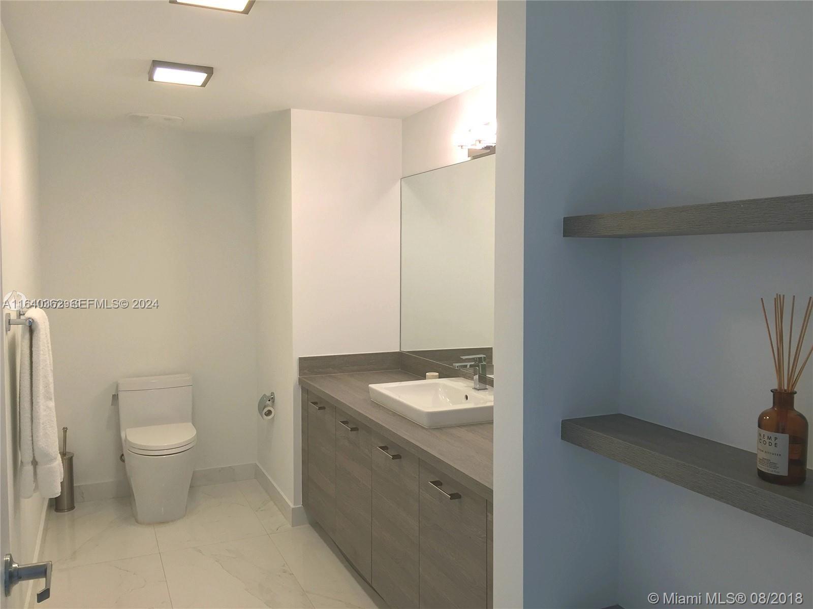 400 Sunny Isles Boulevard