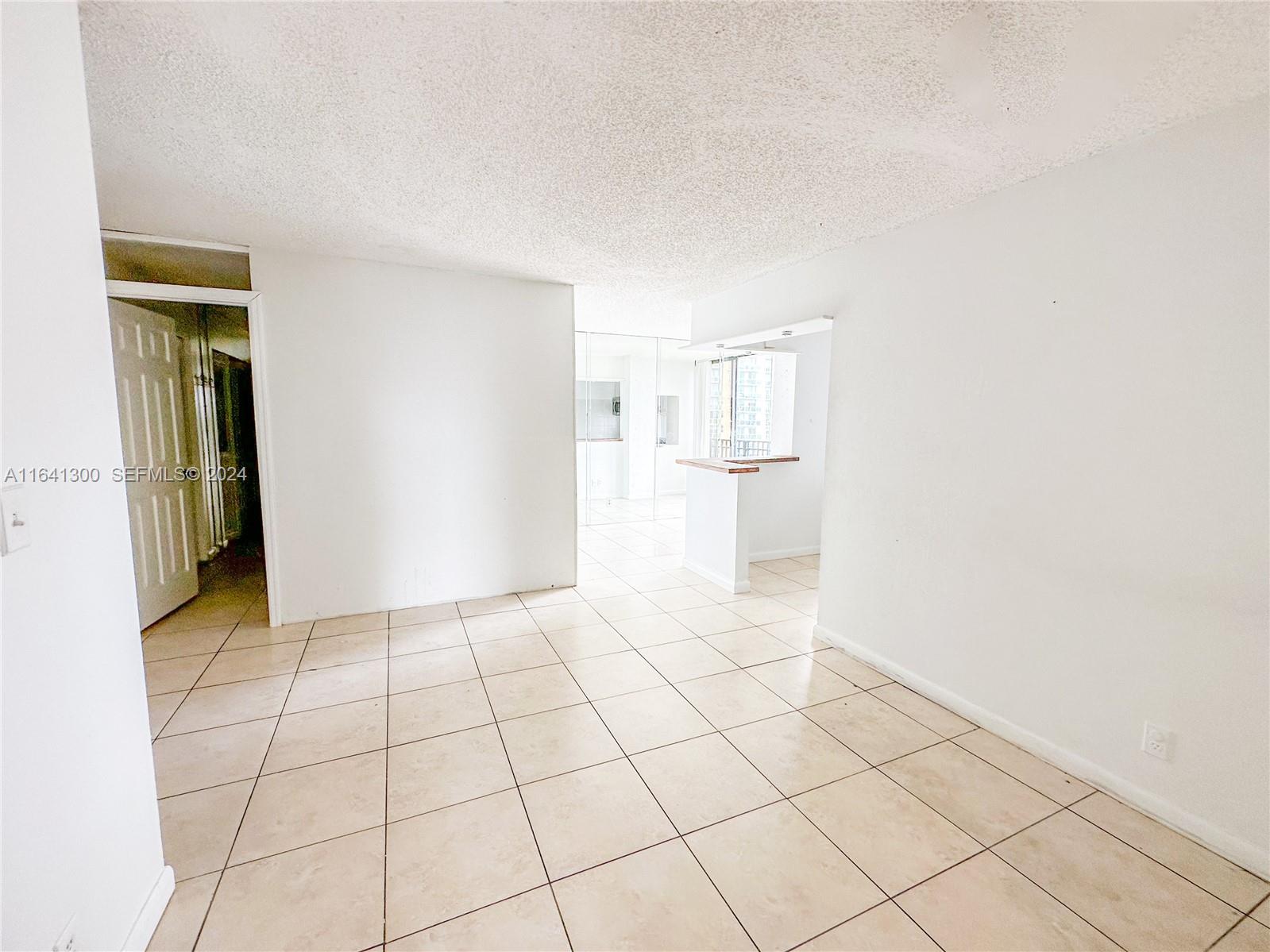 17021 N Bay Road