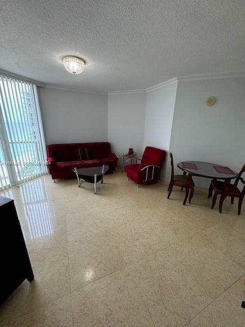 16699 Collins Avenue