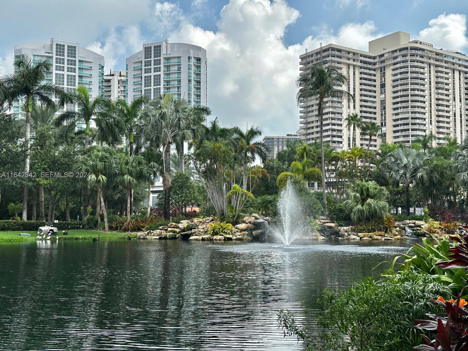 3500 Mystic Pointe Drive