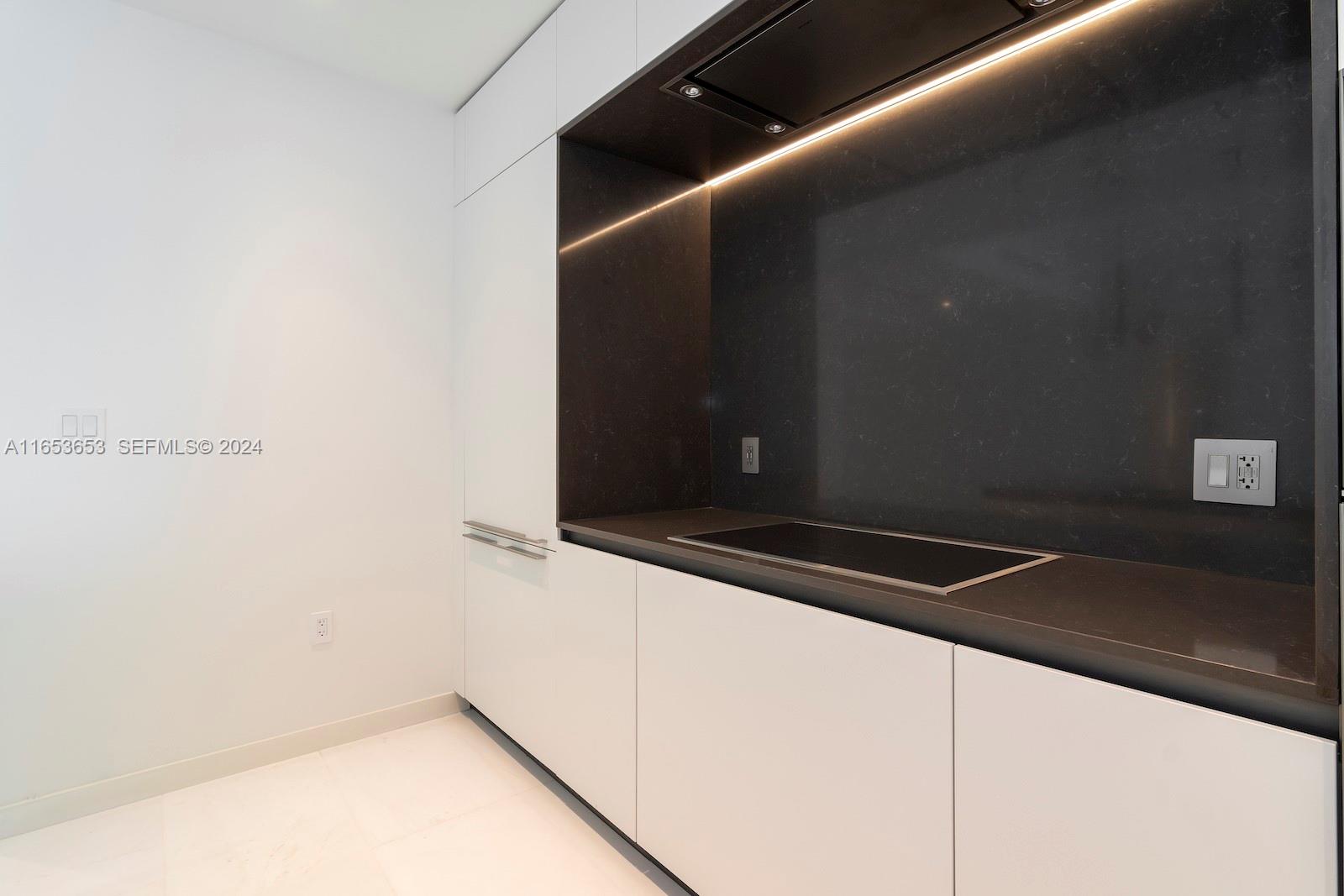 300 Biscayne Blvd Way