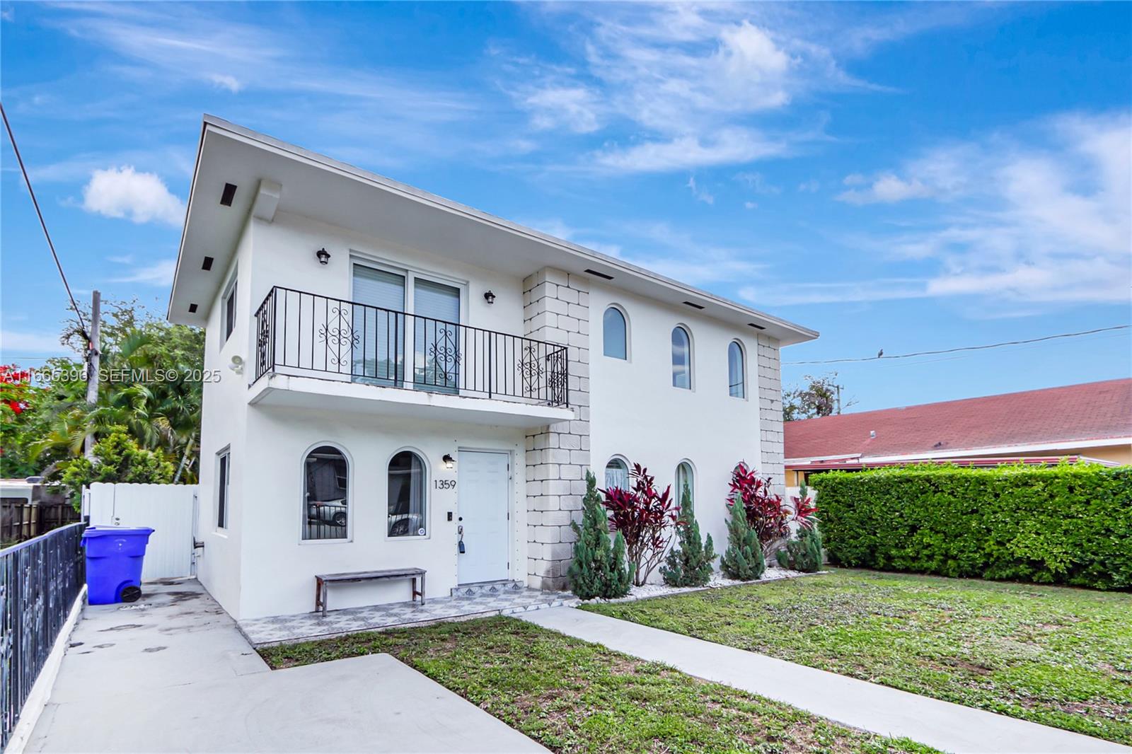 1359 SW 11th Street