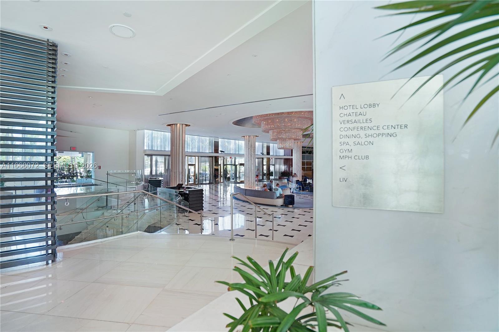 4391 Collins Avenue gallery image #62