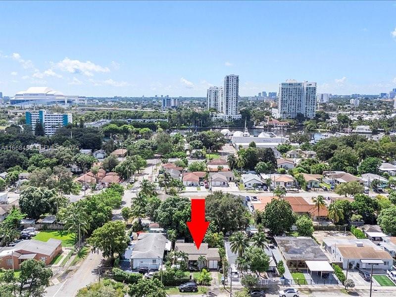 1810 NW 16th Terrace