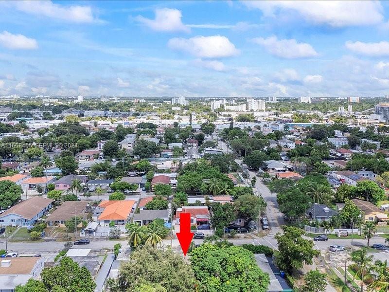 1810 NW 16th Terrace