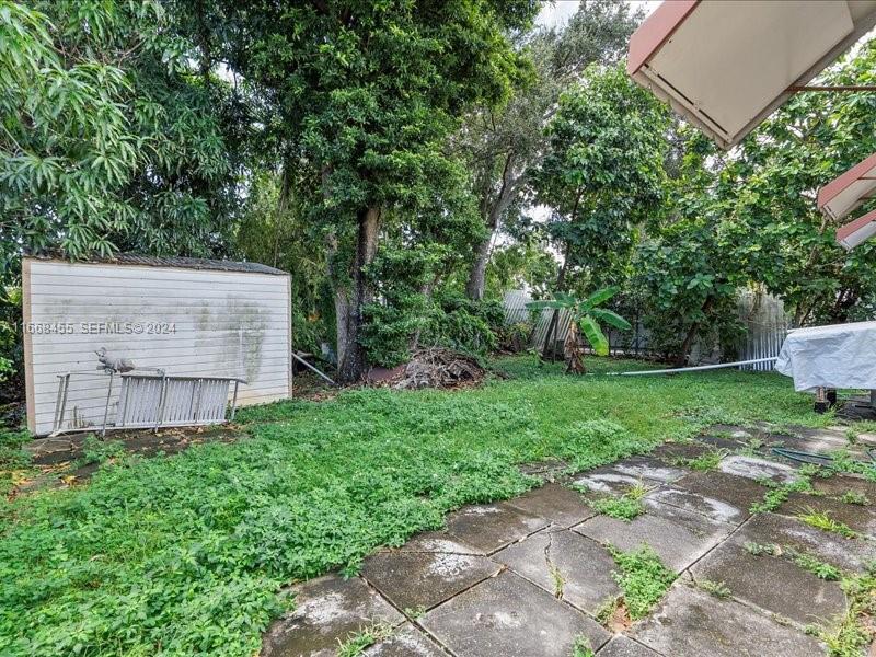 1810 NW 16th Terrace