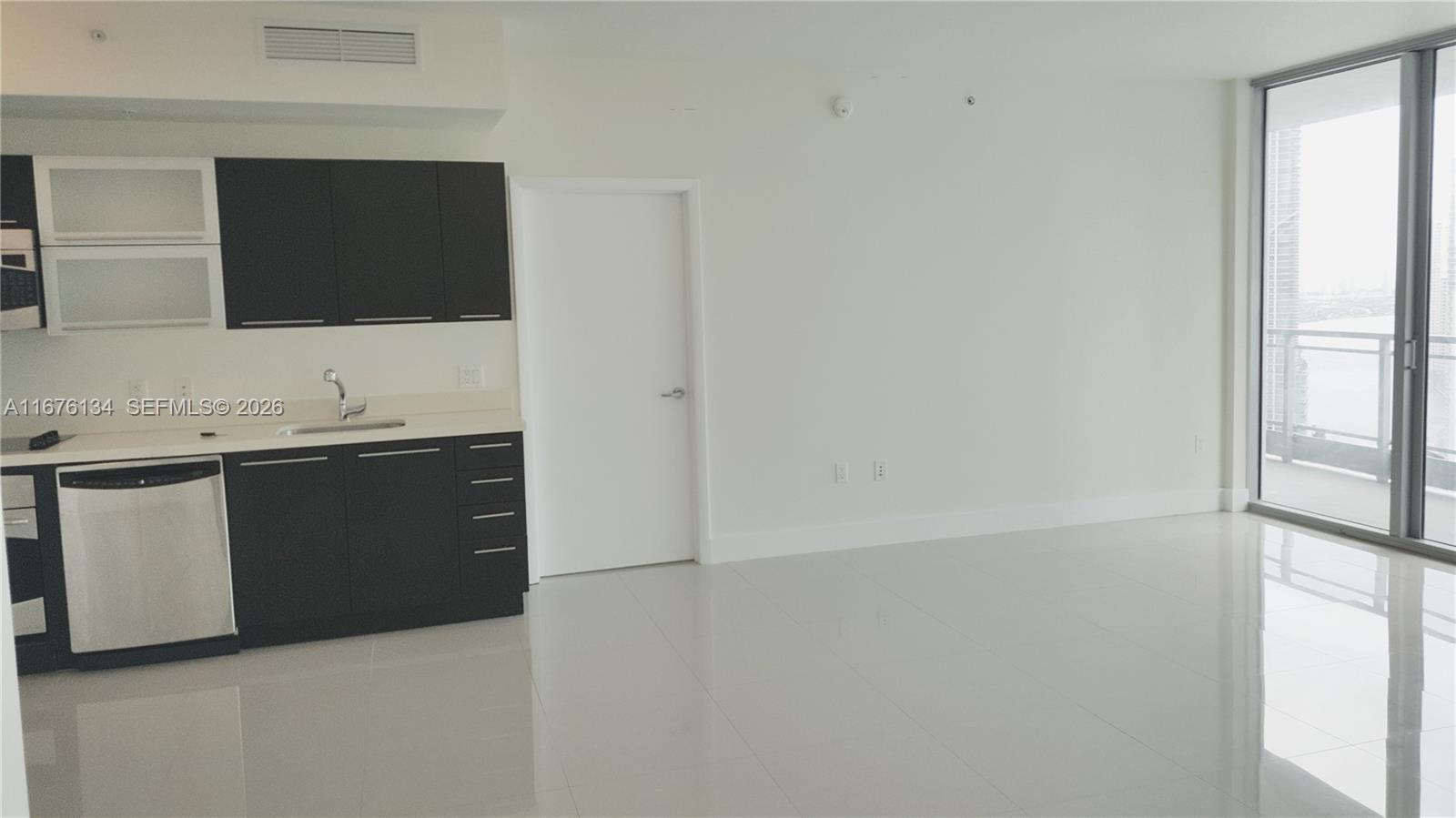 90 SW 3 Street