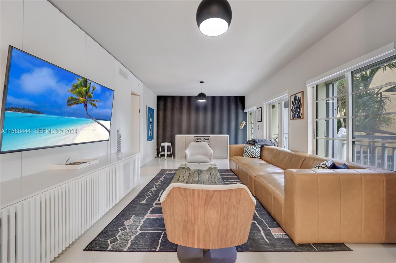 MLS #: A11688444