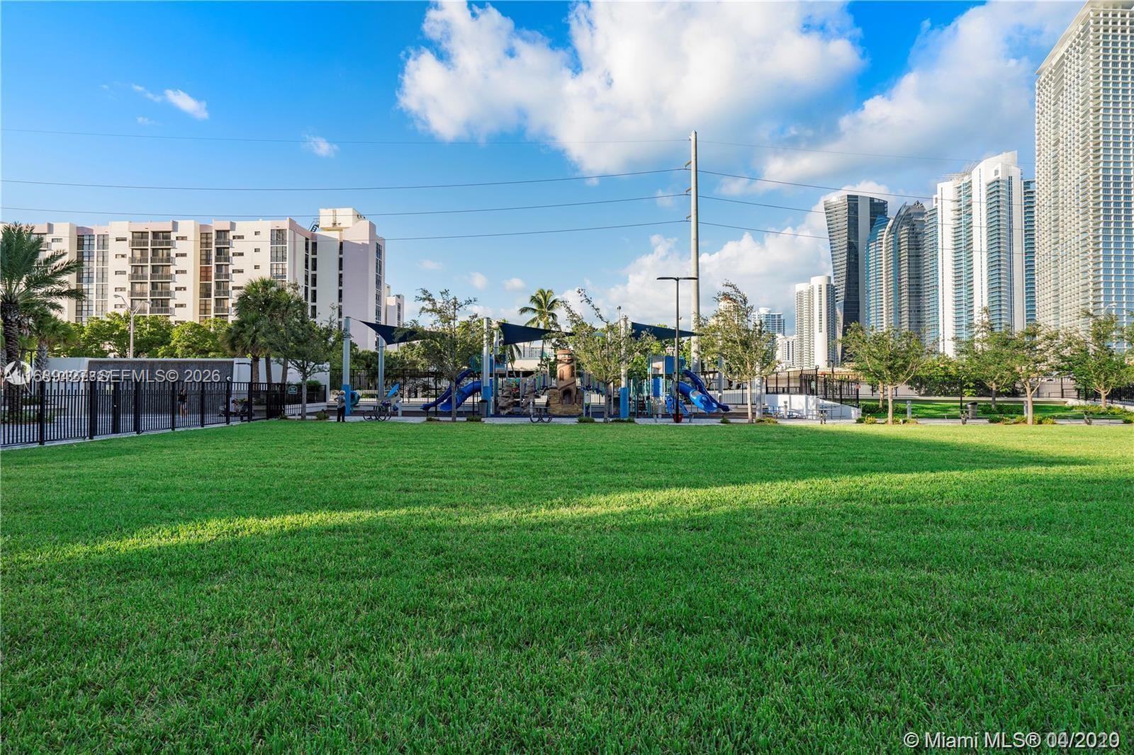 17021 N Bay Road
