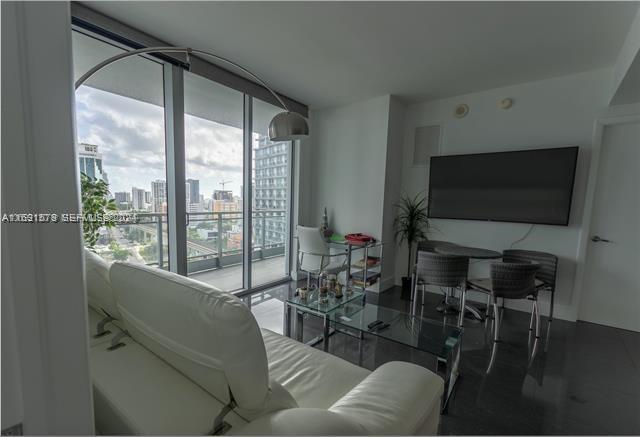 92 SW 3rd Street