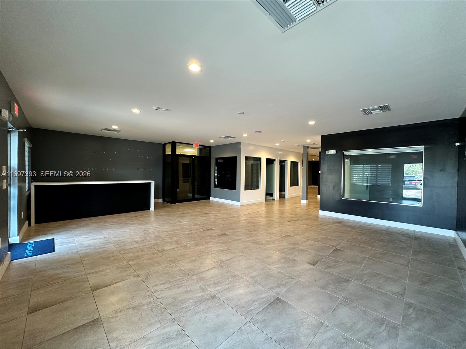 2922 N State Road 7