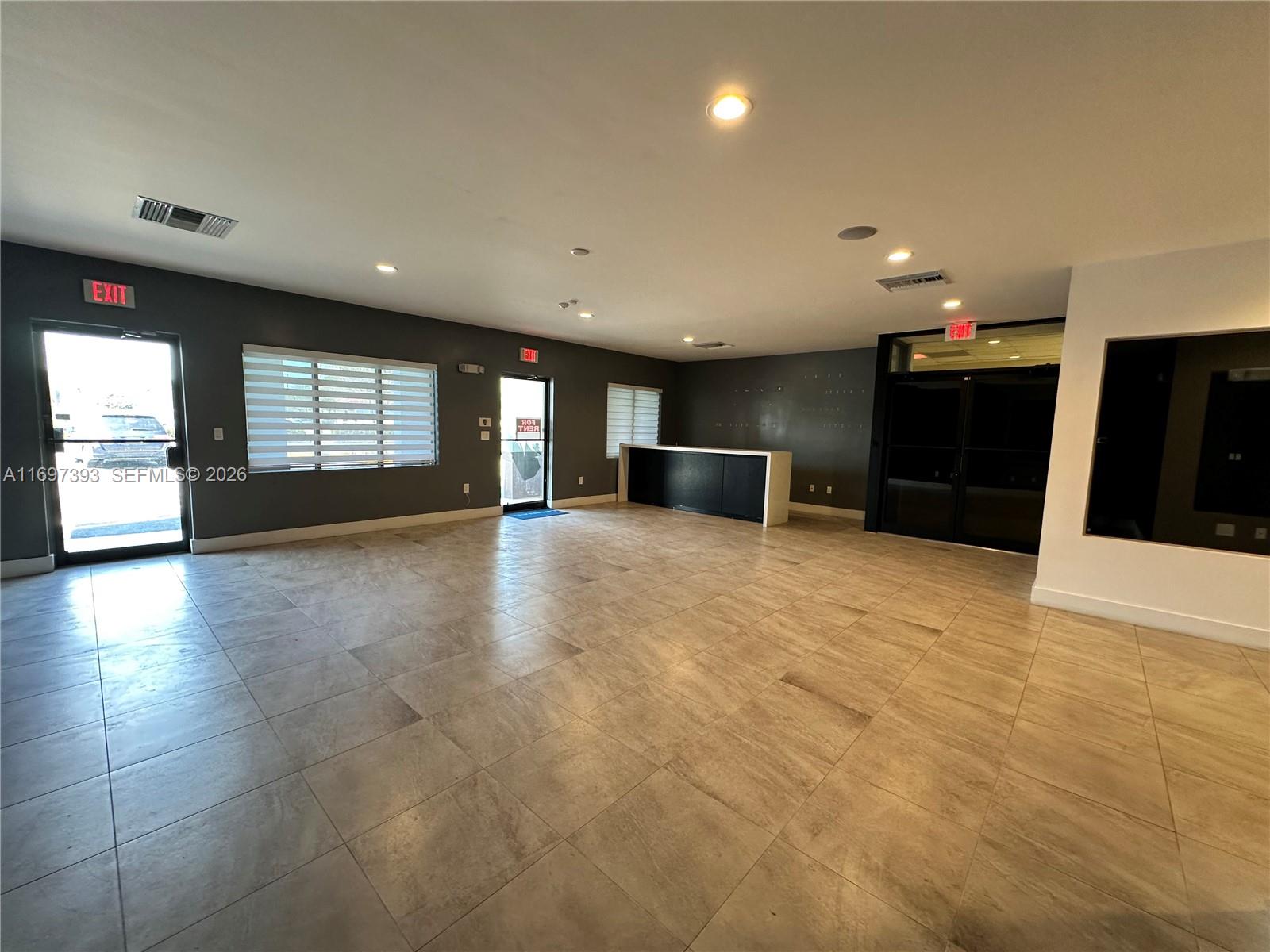 2922 N State Road 7