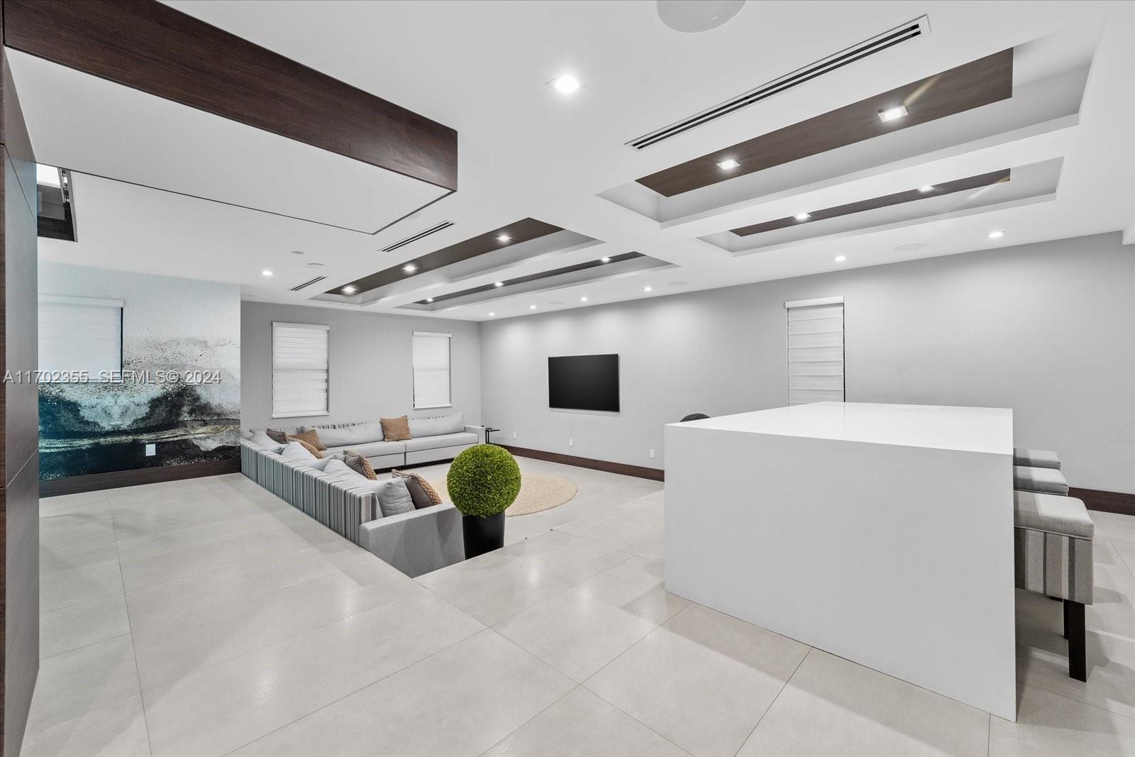 280 NE 156th Street