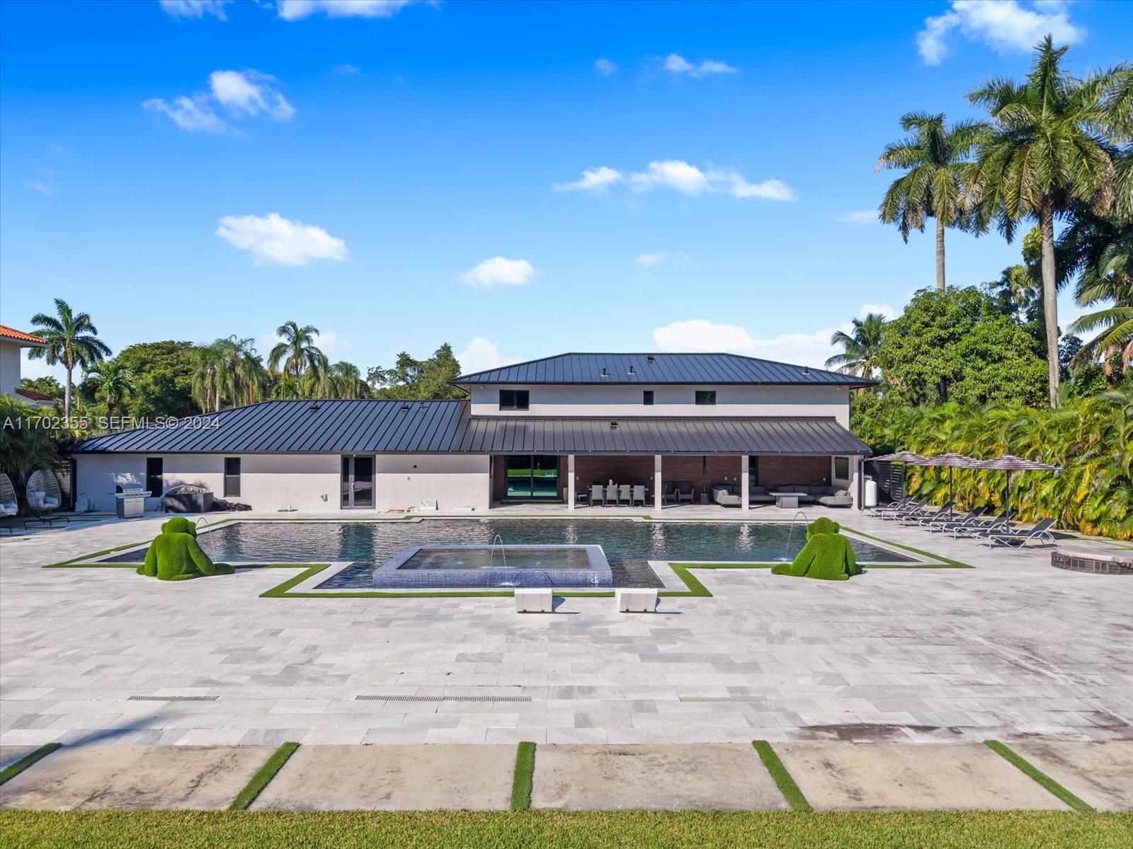 280 NE 156th Street