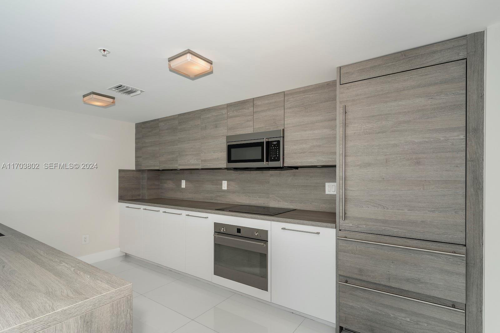 400 Sunny Isles Boulevard