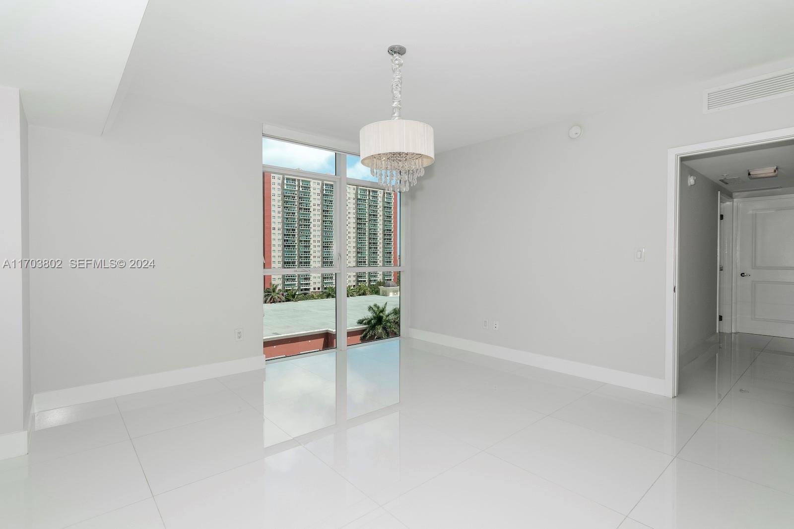400 Sunny Isles Boulevard
