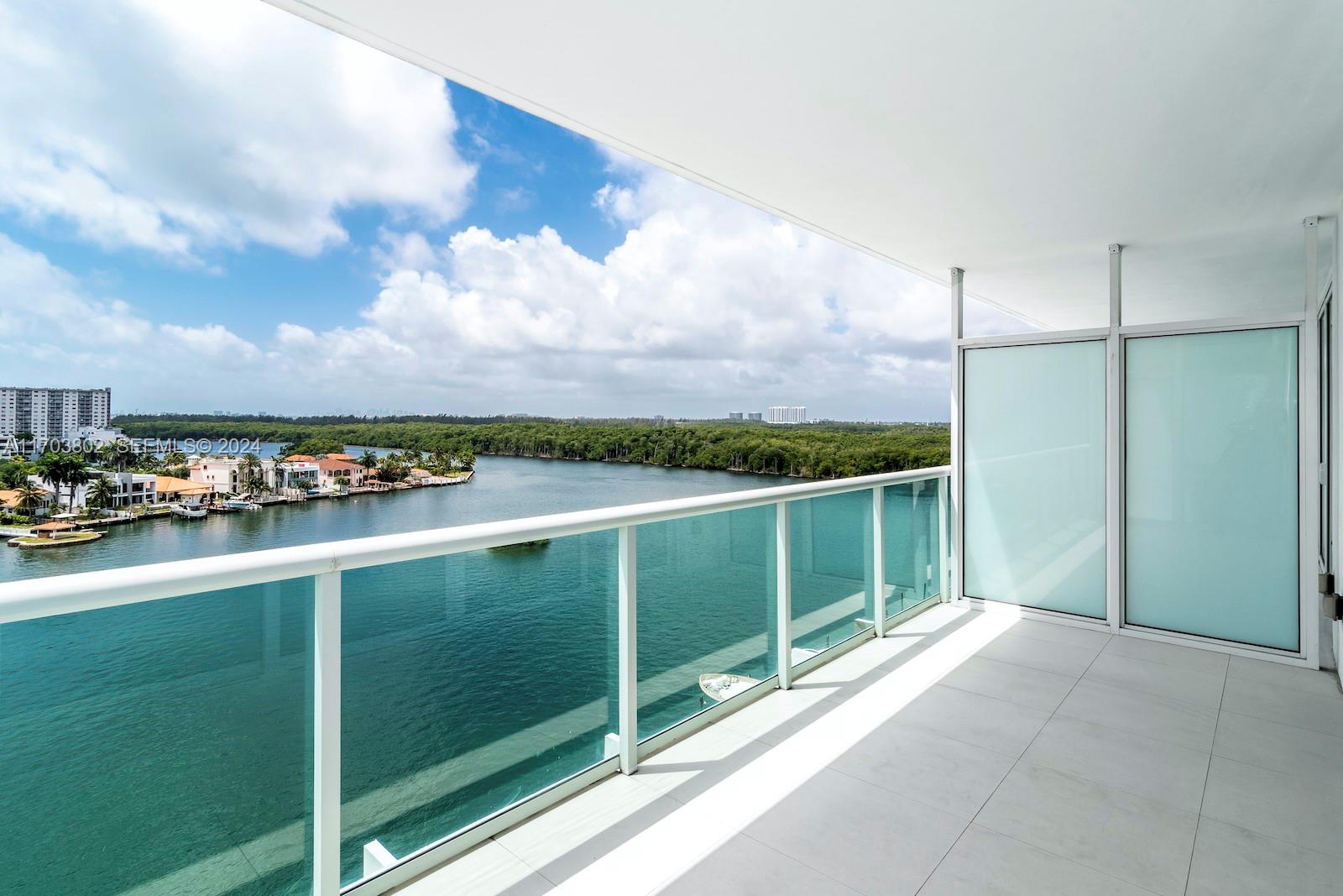 400 Sunny Isles Boulevard