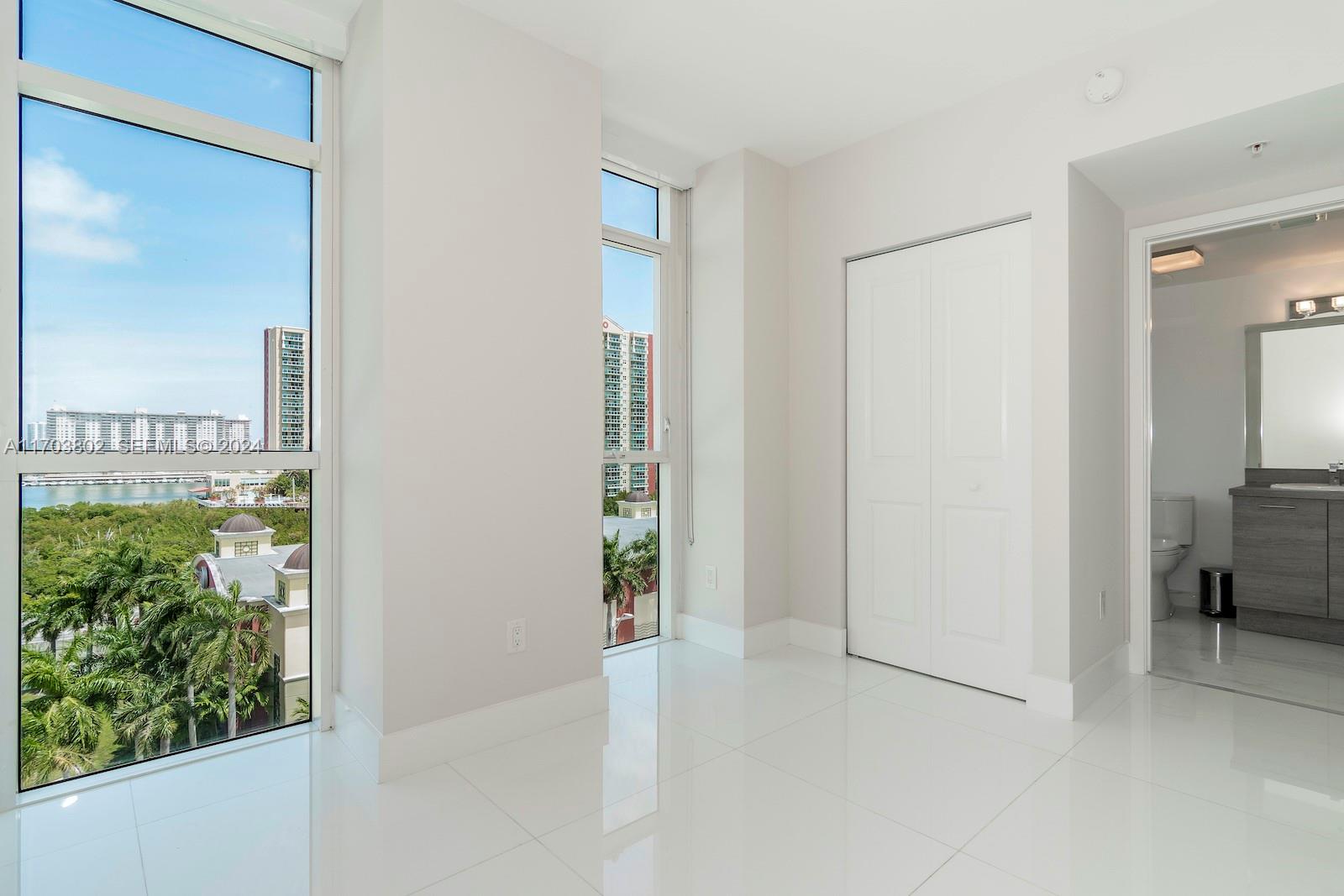 400 Sunny Isles Boulevard