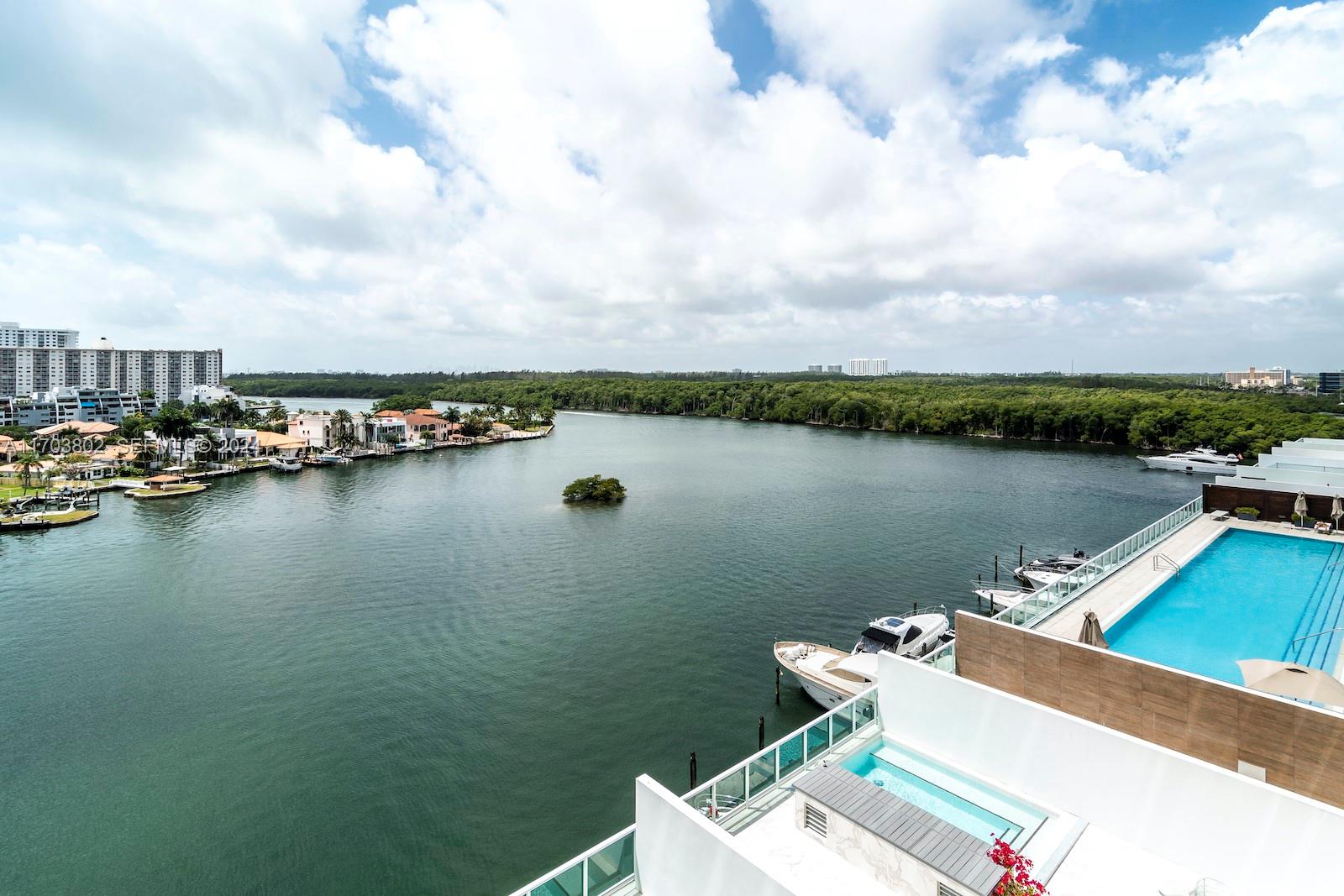 400 Sunny Isles Boulevard