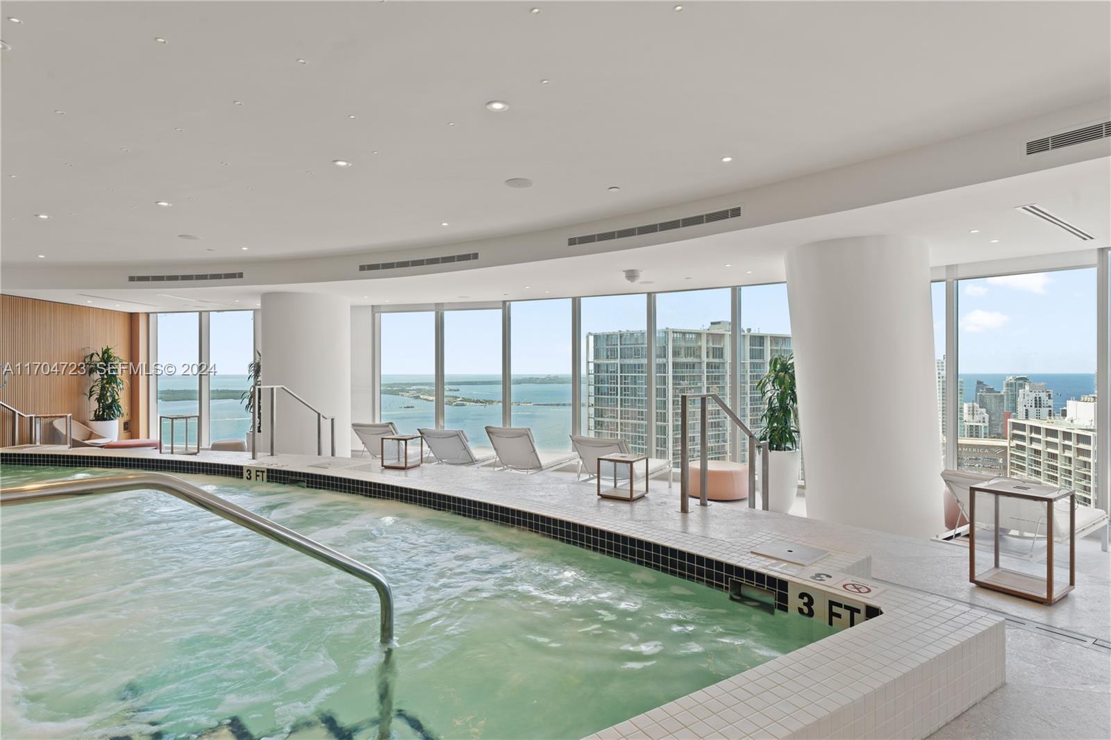 300 Biscayne Blvd Way