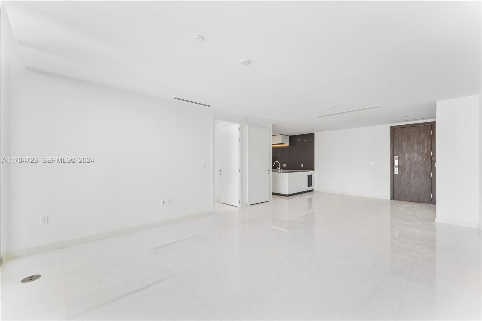 300 Biscayne Blvd Way