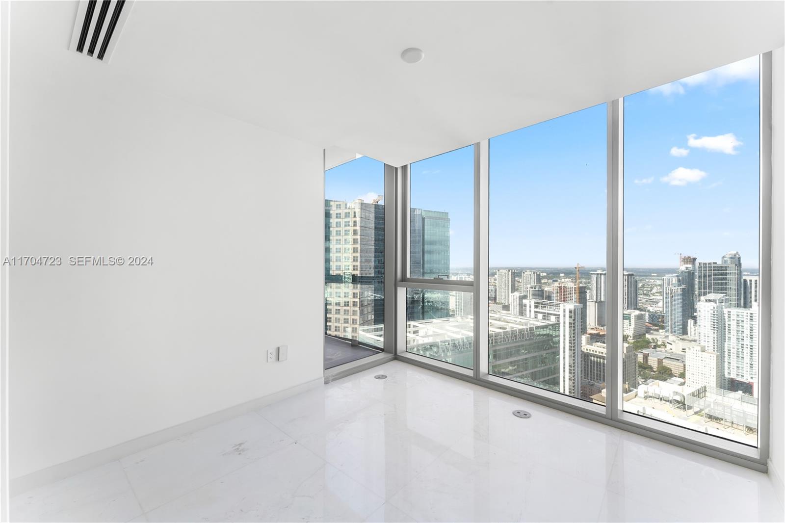 300 Biscayne Blvd Way