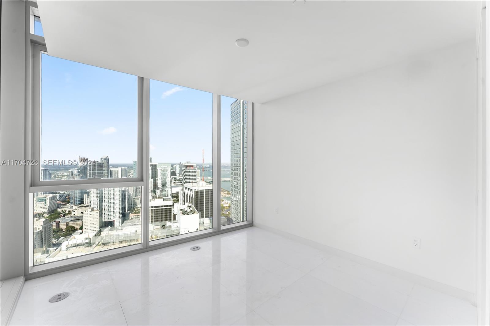 300 Biscayne Blvd Way